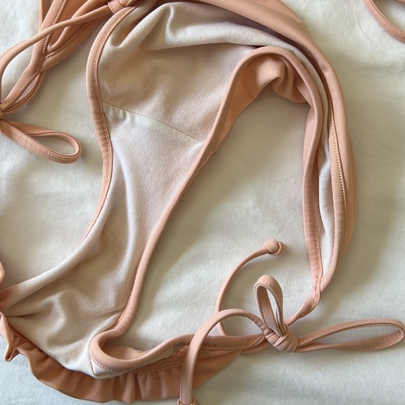 VICTORIA’S SECRET | Ruffled Mesh Swim Set - Picture 6 of 7